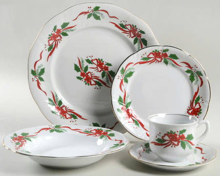 Victorian Holiday Poinsettia 5 Piece Place Setting