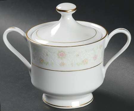 Wilton Sugar Bowl & Lid