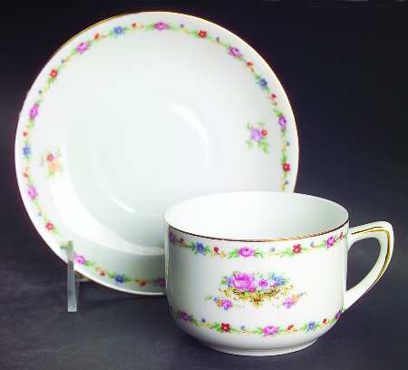 MOS59 Flat Cup & Saucer Set