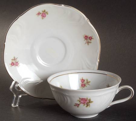 Flat Cup & Saucer Set