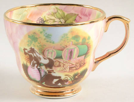 Atchin Tan Oversized Cup