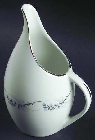 Invitation Creamer