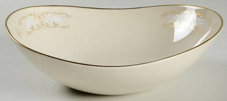 Bridget 8" Oval Vegetable Bowl