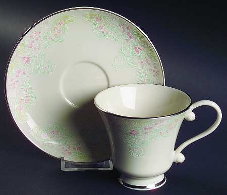 Brocade Footed Cup & Saucer Set