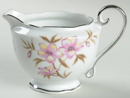 Allegro Creamer by Bellaire