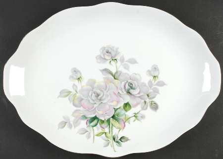 Juliana (Scalloped) 16" Oval Serving Platter