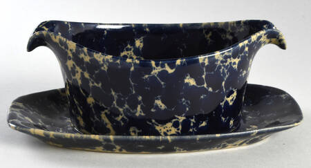 Agate Blue Gravy Boat with Attached Underplate