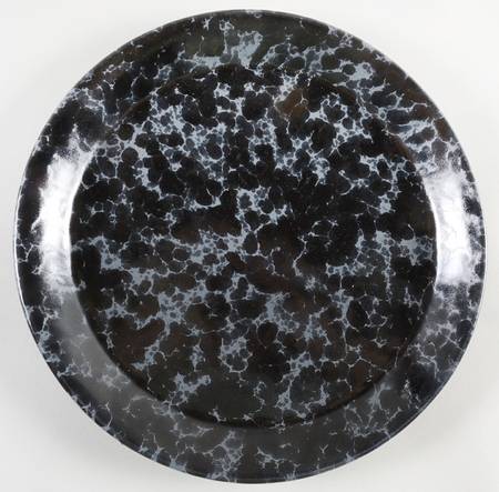 Agate Black Slate 11" Chop Plate (Round Platter)