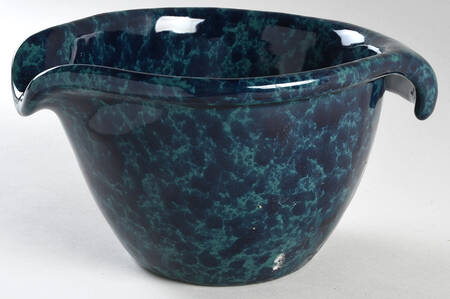 Agate Black and Green Batter Bowl