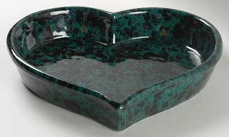 Agate Black and Green Heart Shaped Baker