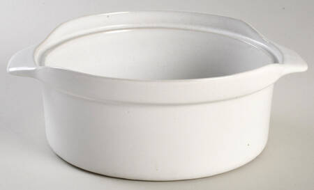 White 1 Qt Round Casserole No Lid by Bennington Potters