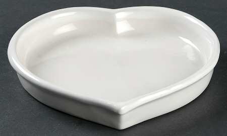White 7" Heart Plate