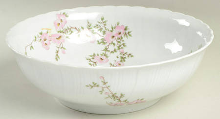 Amandine 9" Round Vegetable Bowl