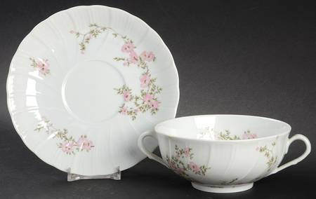 Amandine Footed Cream Soup Bowl & Saucer Set