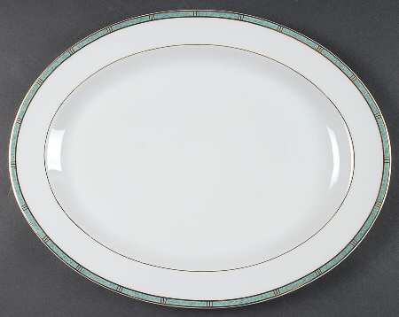Antinea Vert 15" Oval Serving Platter by Bernardaud