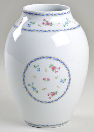 Artois Bleu 8" Vase