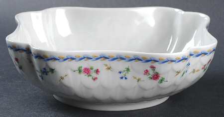 Artois Bleu Large Lobed Bowl