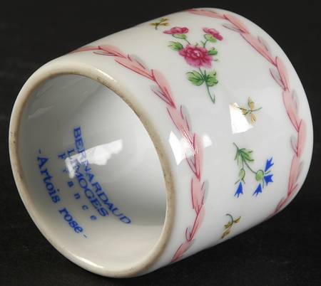 Artois Rose Napkin Ring