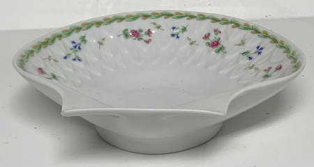 Artois Vert (Versailles Shape) 6" Shell Shaped Dish