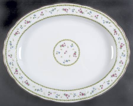Artois Vert (Versailles Shape) 15" Oval Serving Platter