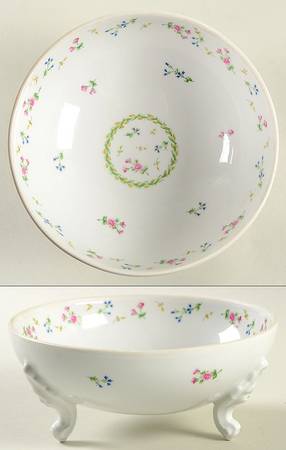 Artois Vert (Versailles Shape) 6" Footed Bowl