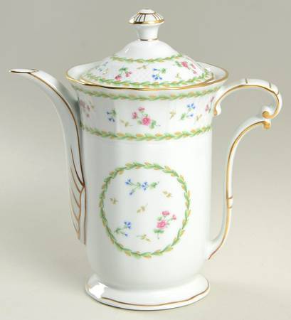 Artois Vert (Versailles Shape) Small Coffee Pot & Lid