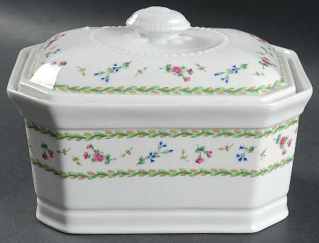 Artois Vert (Versailles Shape) 1 Quart Octagonal Covered Casserole