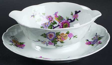 Bengali (White, Vannerie) Gravy Boat with Attached Underplate