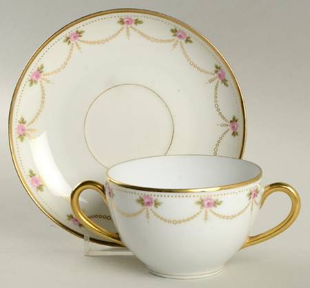 BER126 Flat Bouillon Cup & Saucer