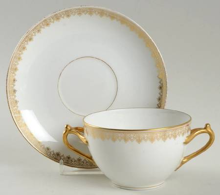 BER139 Flat Cup & Saucer Set