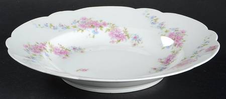 BER28 Large Rim Soup Bowl