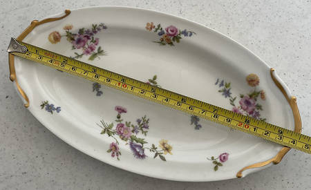 BER3 9" Oval Serving Platter