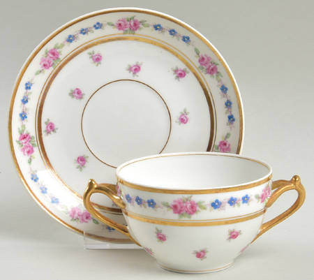 Fontenay, The Flat Bouillon Cup & Saucer
