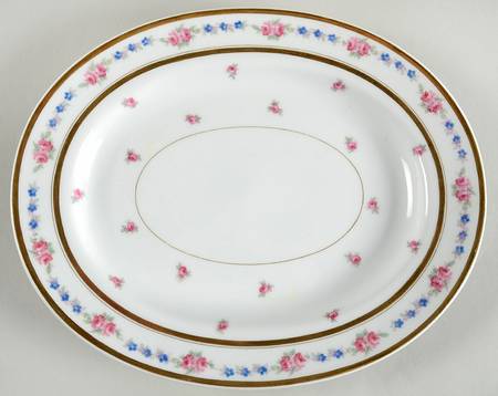 Fontenay, The 10" Oval Serving Platter