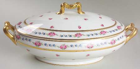 Fontenay, The Oval Covered Vegetable