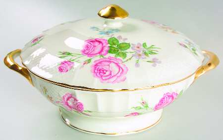 19566 Round Covered Vegetable
