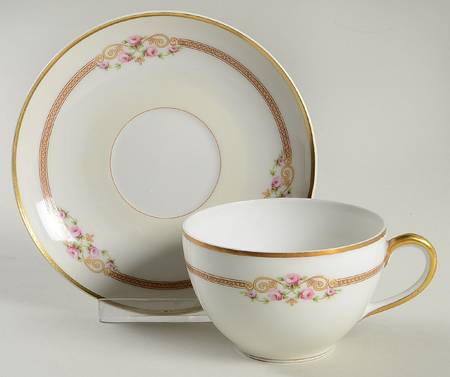 BER50 Flat Cup & Saucer Set