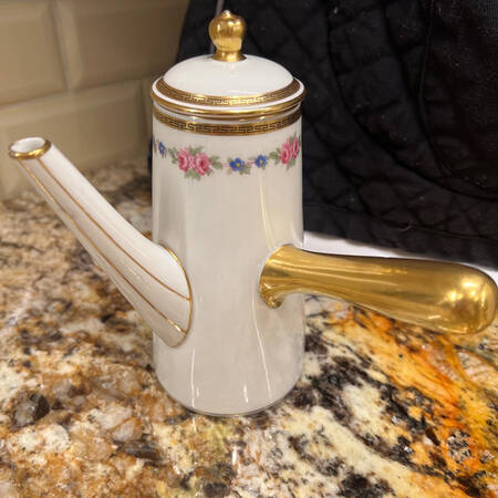 BER7 Small Coffee Pot & Lid