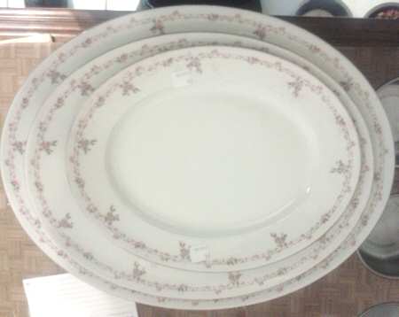 BER74 12" Oval Serving Platter