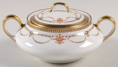 BER99 Sugar Bowl & Lid
