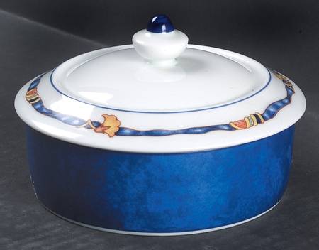 Borghese 4" Round Box & Lid