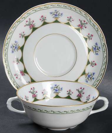 Chateaubriand Green Flat Cream Soup Bowl & Saucer Set