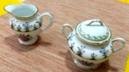 Chateaubriand Green Creamer