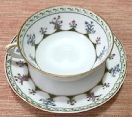 Chateaubriand Green Breakfast Cup & Saucer Set