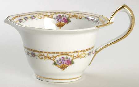 Chamberry Creamer