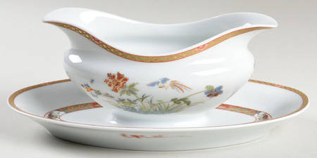 Chef D'Oeuvre Gravy Boat with Attached Underplate
