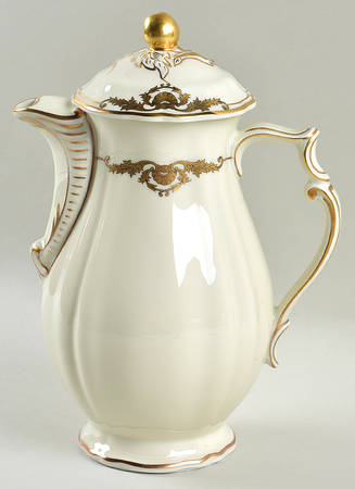 Coquille Coffee Pot & Lid