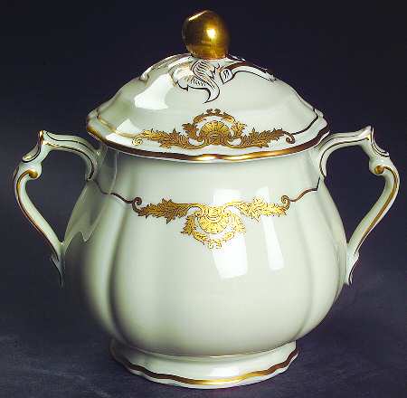 Coquille Sugar Bowl & Lid