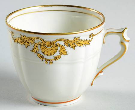 Coquille Flat Demitasse Cup