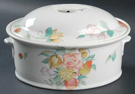 Desirade 1 Quart Oval Covered Casserole